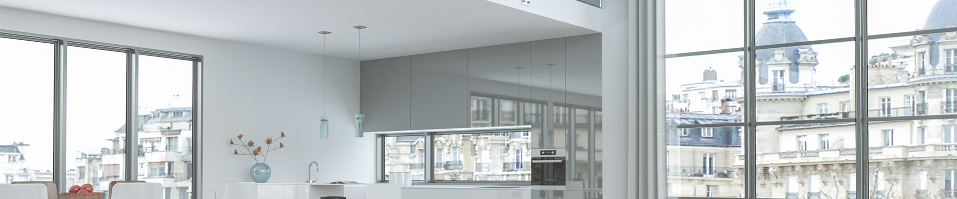 Großes, modernes Wohnzimmer weiß gestrichen