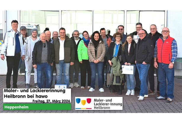 Handwerkertreff am 20.03.2026 in Kaiserslautern - Banner - Teilnehmerbilder vor Hausfassade