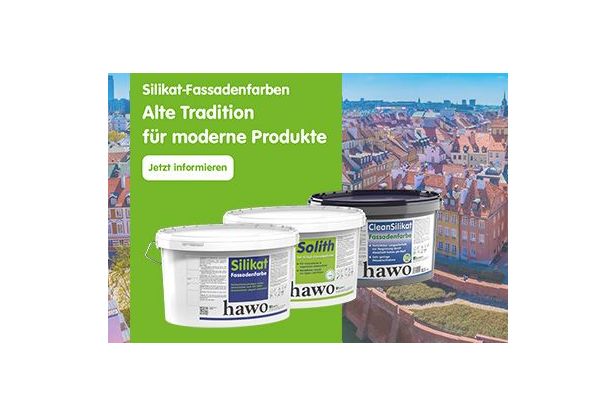Bild von der Stadtmauer in Warschau - im Hintergrund modernere Häuser, sowie Hochhäuser