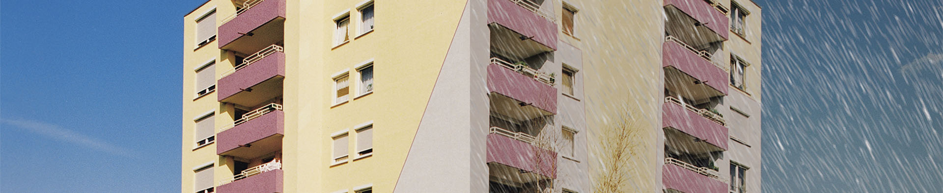 Hochhaus - eine Seite mit sch&ouml;nem Wetter auf der anderen Seite Regen - Abbildung der Produkte hawo MicroSilicon Fassadenfarbe und hawo MicroSilicon Elast